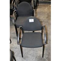 10 stoelen in stof bekleed